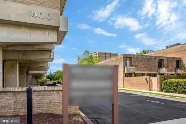 $257,900 | 300 M Street Southwest, Unit N508, Washington, DC 20024