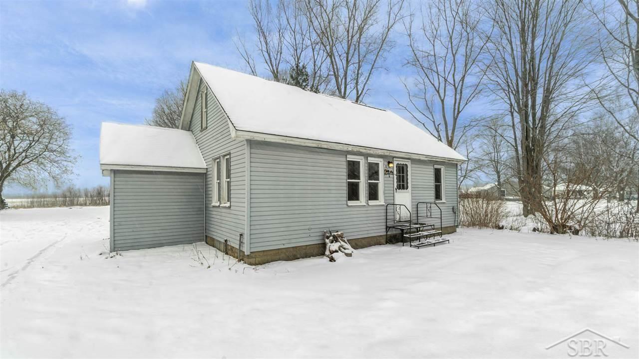 2108 Smiths Crossing Road Midland, MI 48640 - Photo 1 of 16