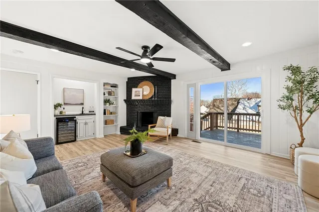 $349,000 | 12417 Newton Court, Grandview, MO 64030