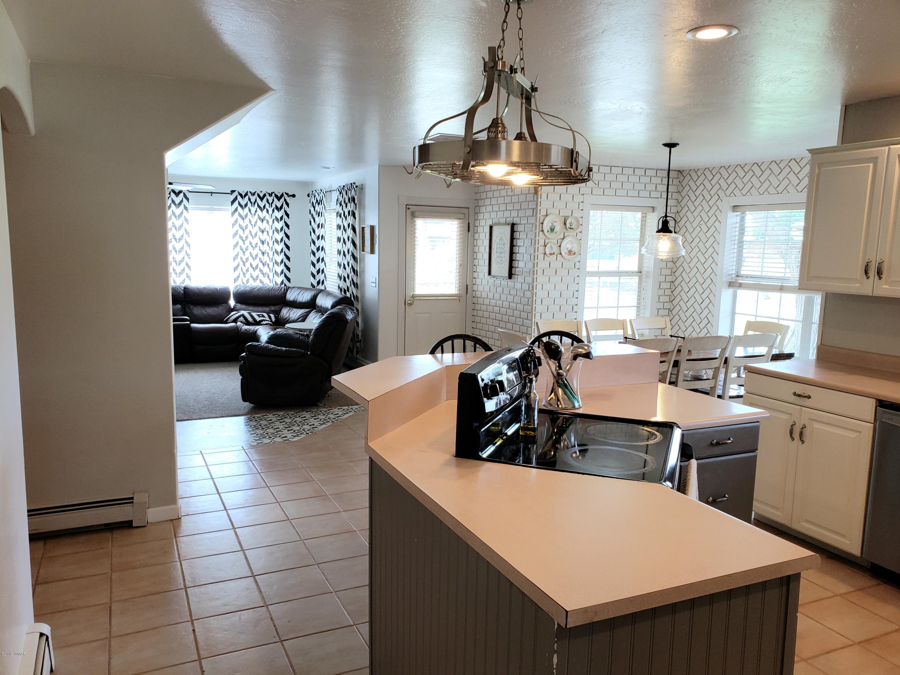 225 East 3rd Street North Snowflake, AZ 85937 - Photo 17 of 52