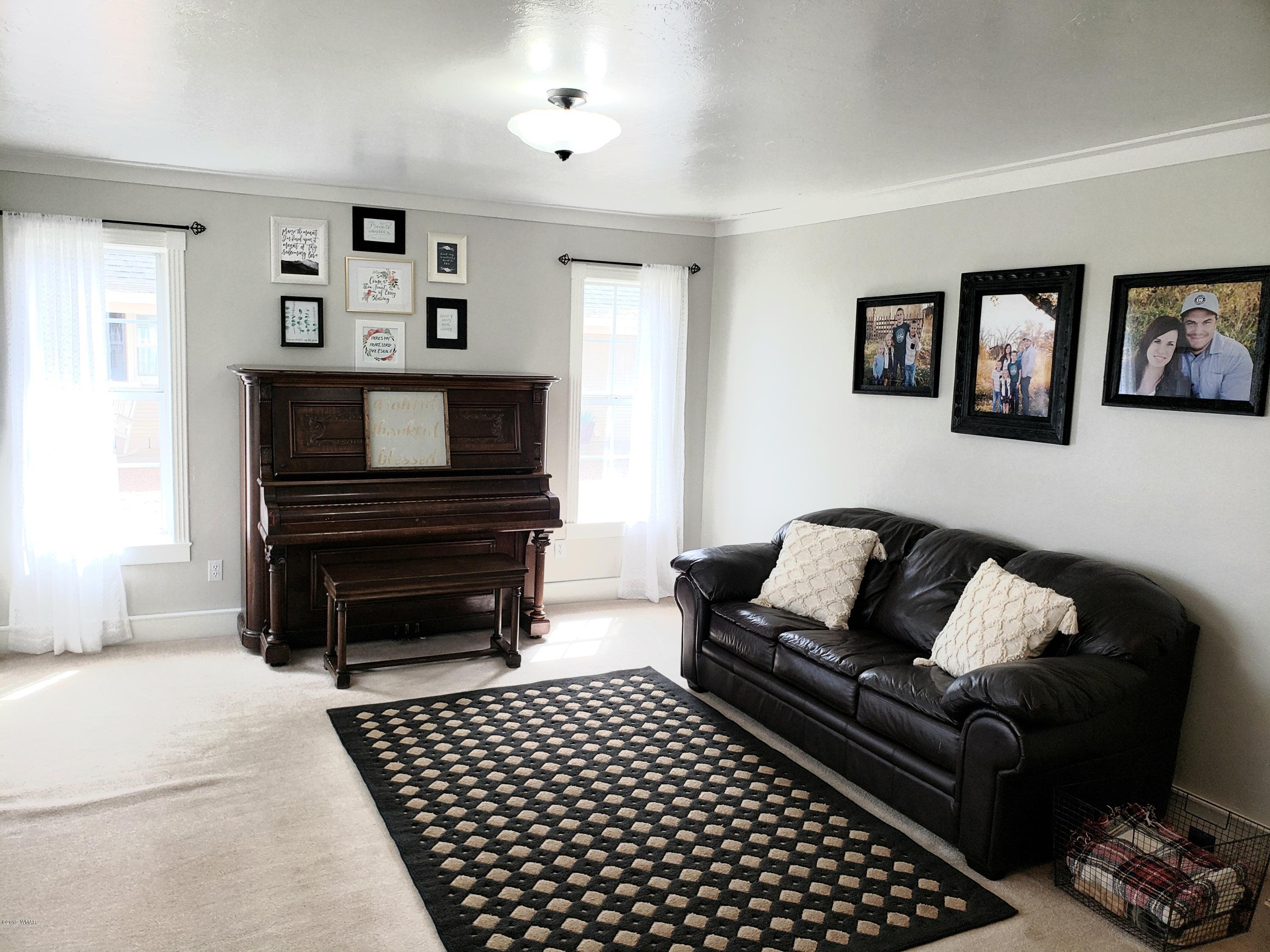 225 East 3rd Street North Snowflake, AZ 85937 - Photo 6 of 52