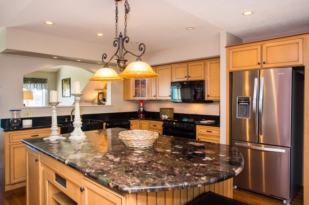 21 Harbourside Road, Unit 21 Quincy, MA 02171 - Photo 12 of 22 Gallery Image 12