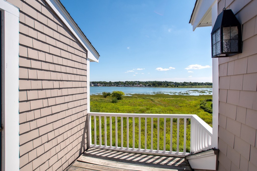 21 Harbourside Road, Unit 21 Quincy, MA 02171 - Photo 19 of 22 Gallery Image 19