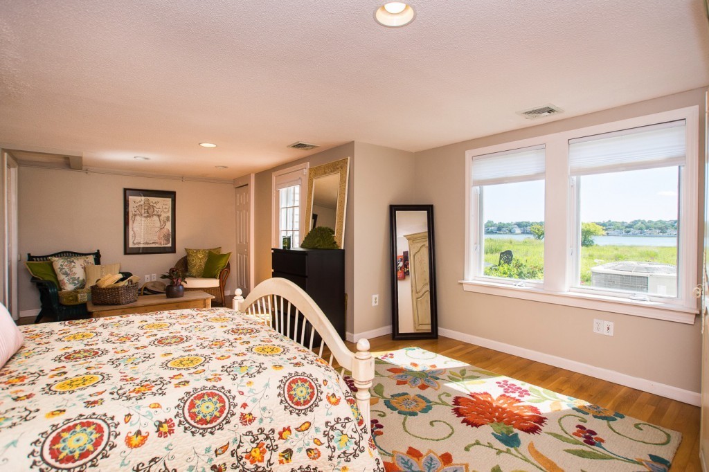 21 Harbourside Road, Unit 21 Quincy, MA 02171 - Photo 4 of 22 Gallery Image 4