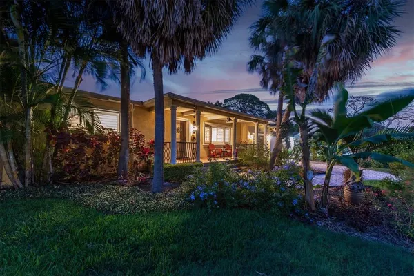 $6,800 | 6145 2nd Avenue North, St. Petersburg, FL 33710