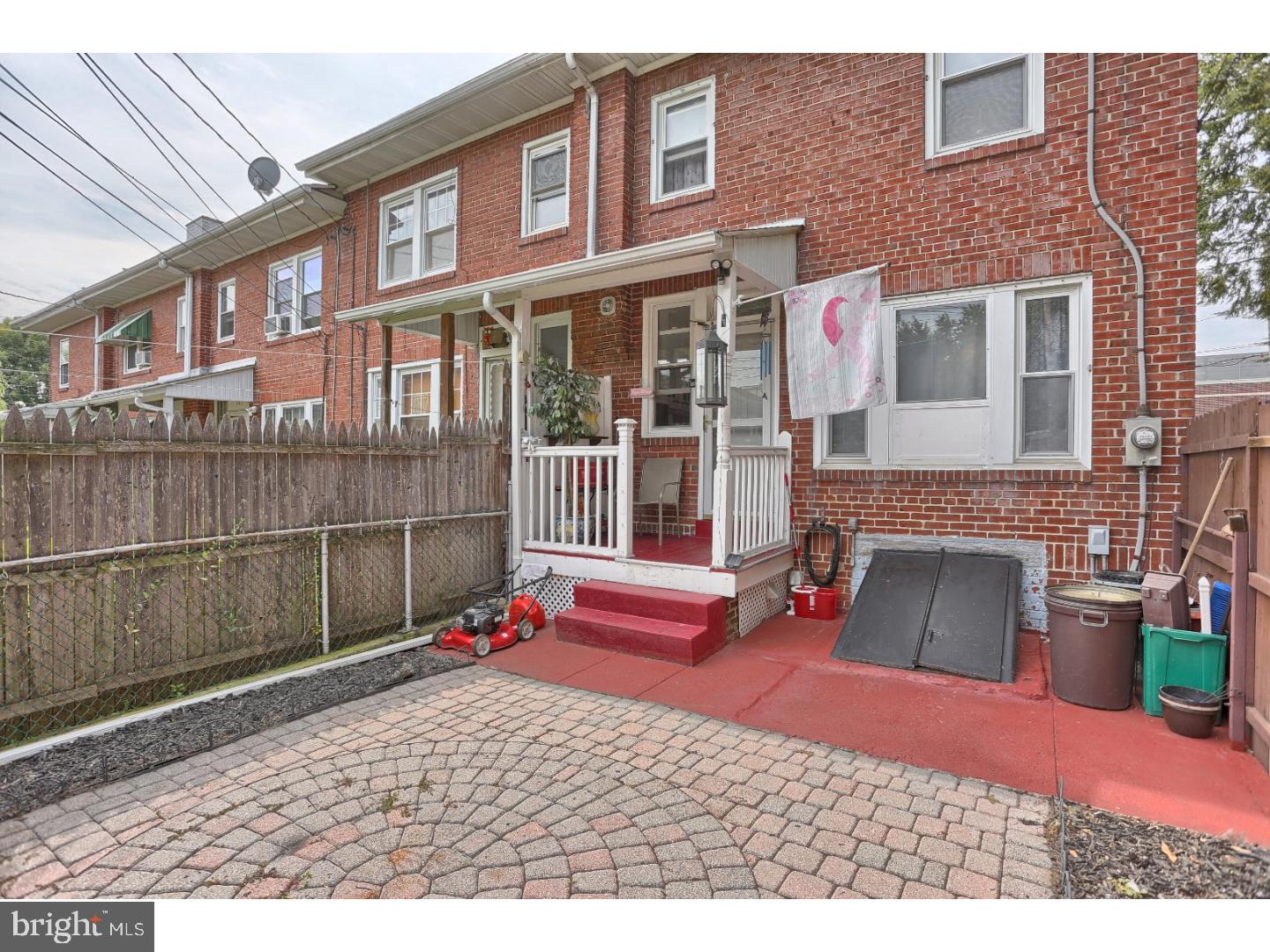 331 Carroll Street Reading, PA 19611 - Photo 3 of 18