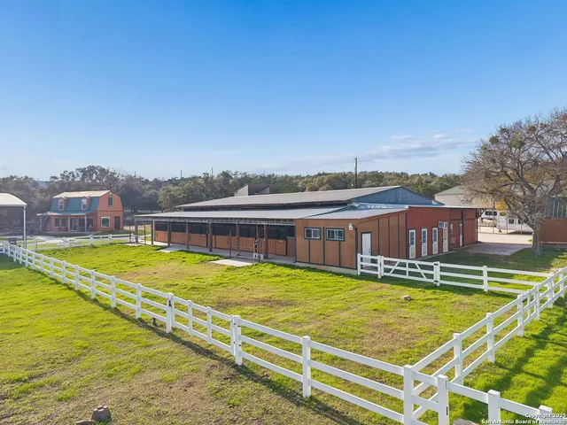 $1,900,000 | 430 Stoney Ridge, Bulverde, TX 78163