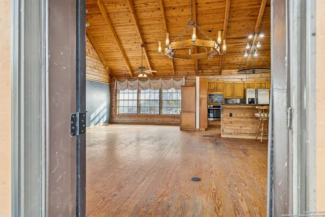 $1,900,000 | 430 Stoney Ridge, Bulverde, TX 78163