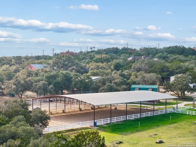 $1,900,000 | 430 Stoney Ridge, Bulverde, TX 78163