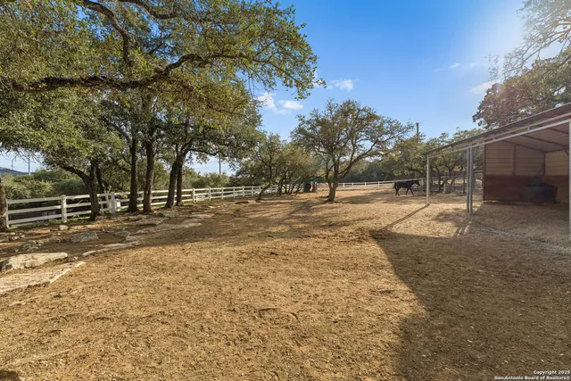 $1,900,000 | 430 Stoney Ridge, Bulverde, TX 78163