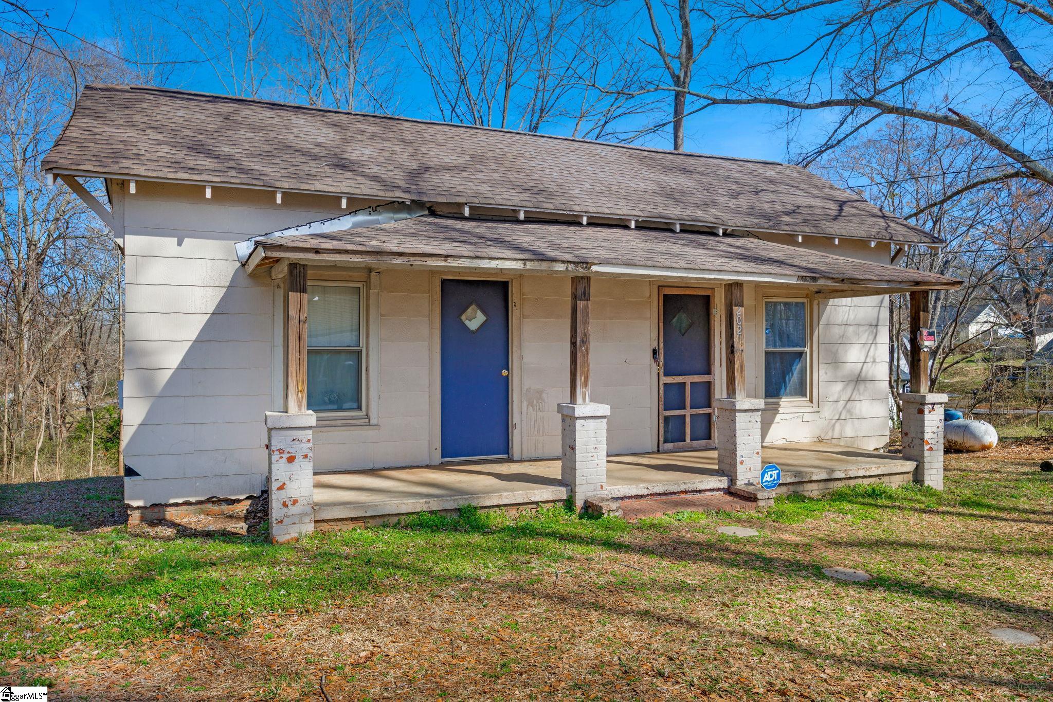 202 Lucky Street Easley, SC 29640 - Photo 5 of 12