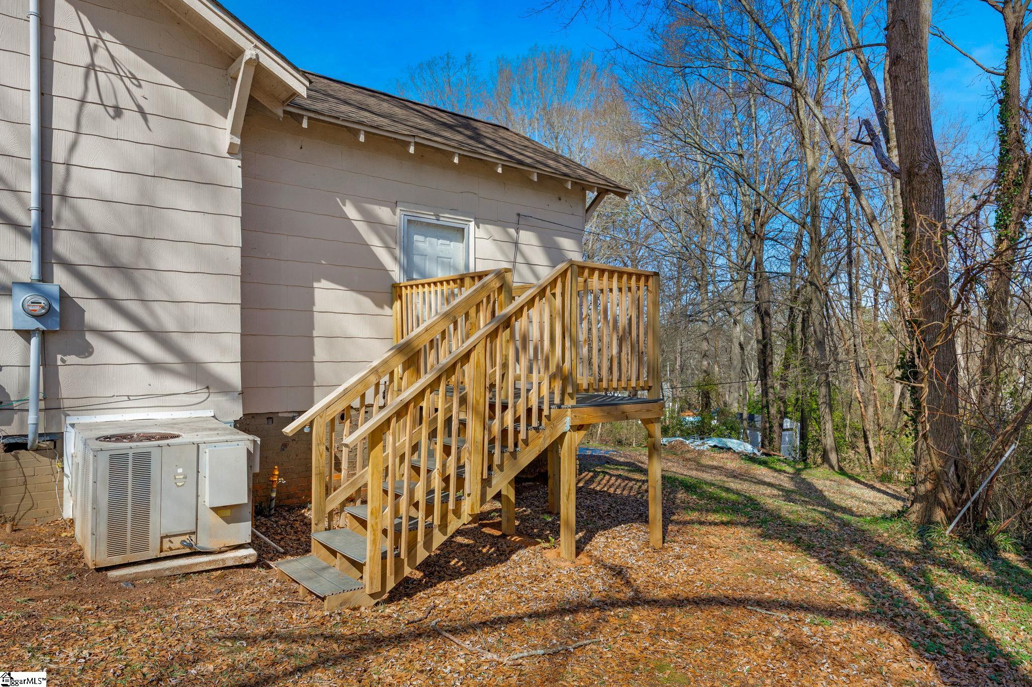 202 Lucky Street Easley, SC 29640 - Photo 7 of 12