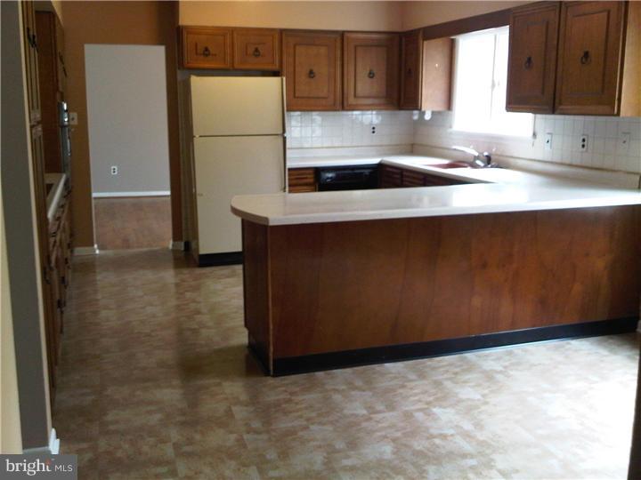 937 Monroeville Road Mullica Hill, NJ 08062 - Photo 11 of 25 Kitchen