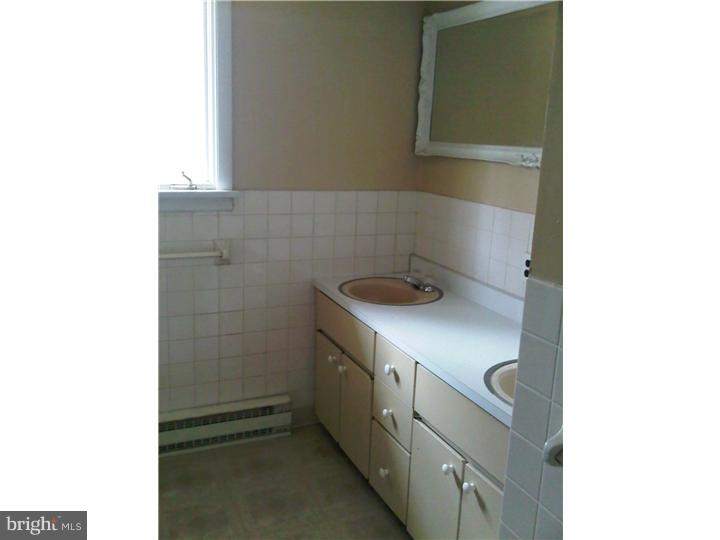 937 Monroeville Road Mullica Hill, NJ 08062 - Photo 23 of 25 Bathroom