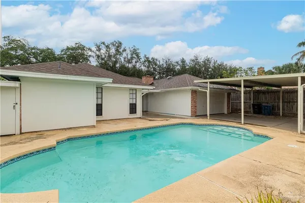 $2,450 | 313 Xanthisma Avenue, McAllen, TX 78504