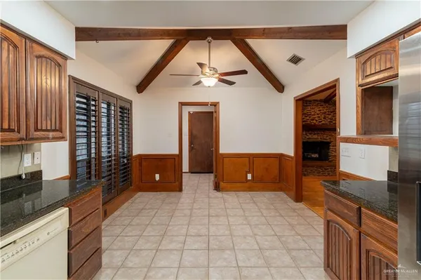 $2,450 | 313 Xanthisma Avenue, McAllen, TX 78504