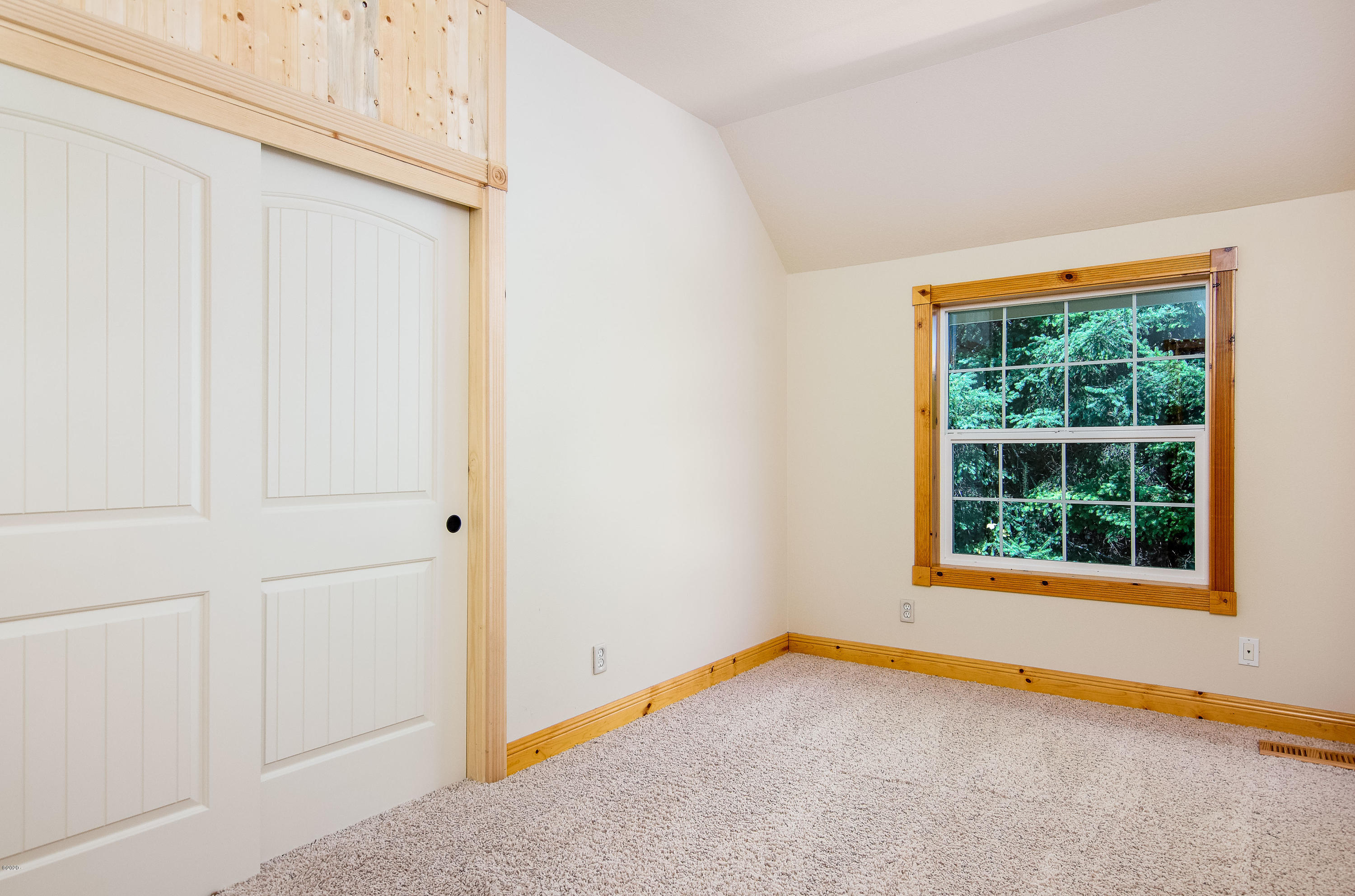2536 Nashville Road Eddyville, OR 97343 - Photo 29 of 39 Bedroom 4