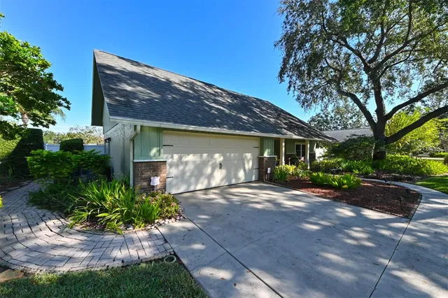 $895,000 | 12529 St Charlotte Drive, Tampa, FL 33618