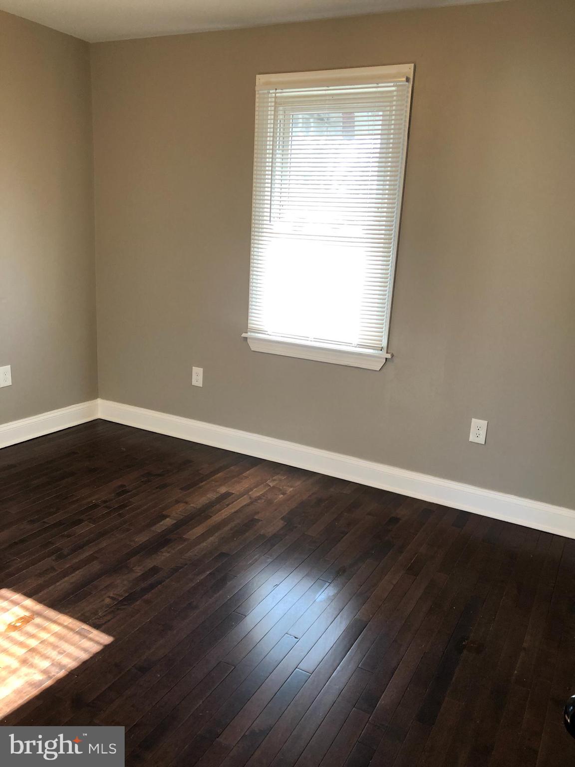 903 Rosedale Avenue Baltimore, MD 21237 - Photo 9 of 23