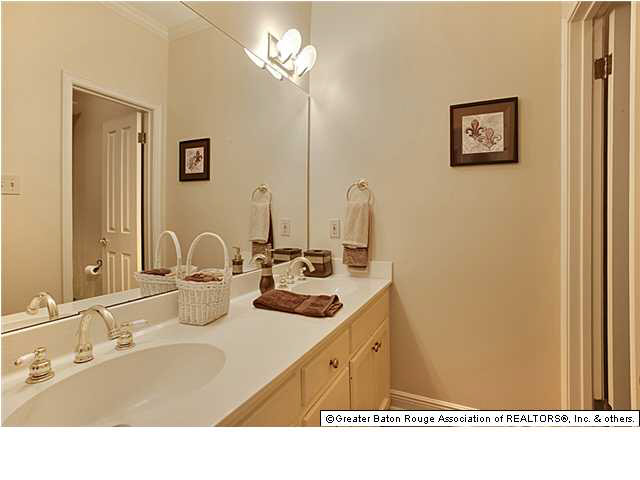7816 Rue Cache Court Baton Rouge, LA 70808 - Photo 11 of 13