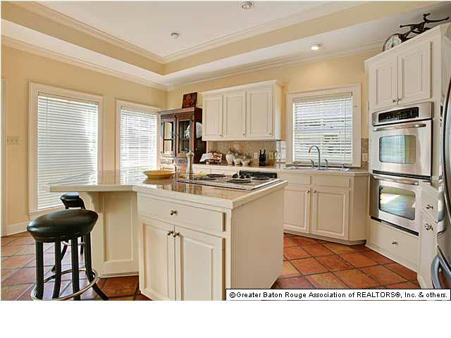 7816 Rue Cache Court Baton Rouge, LA 70808 - Photo 3 of 13