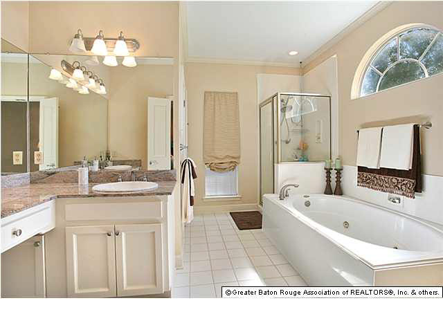 7816 Rue Cache Court Baton Rouge, LA 70808 - Photo 8 of 13