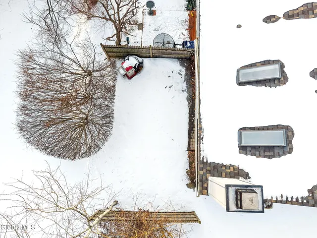 $289,900 | 16 Flintlock Lane, Halfmoon, NY 12065