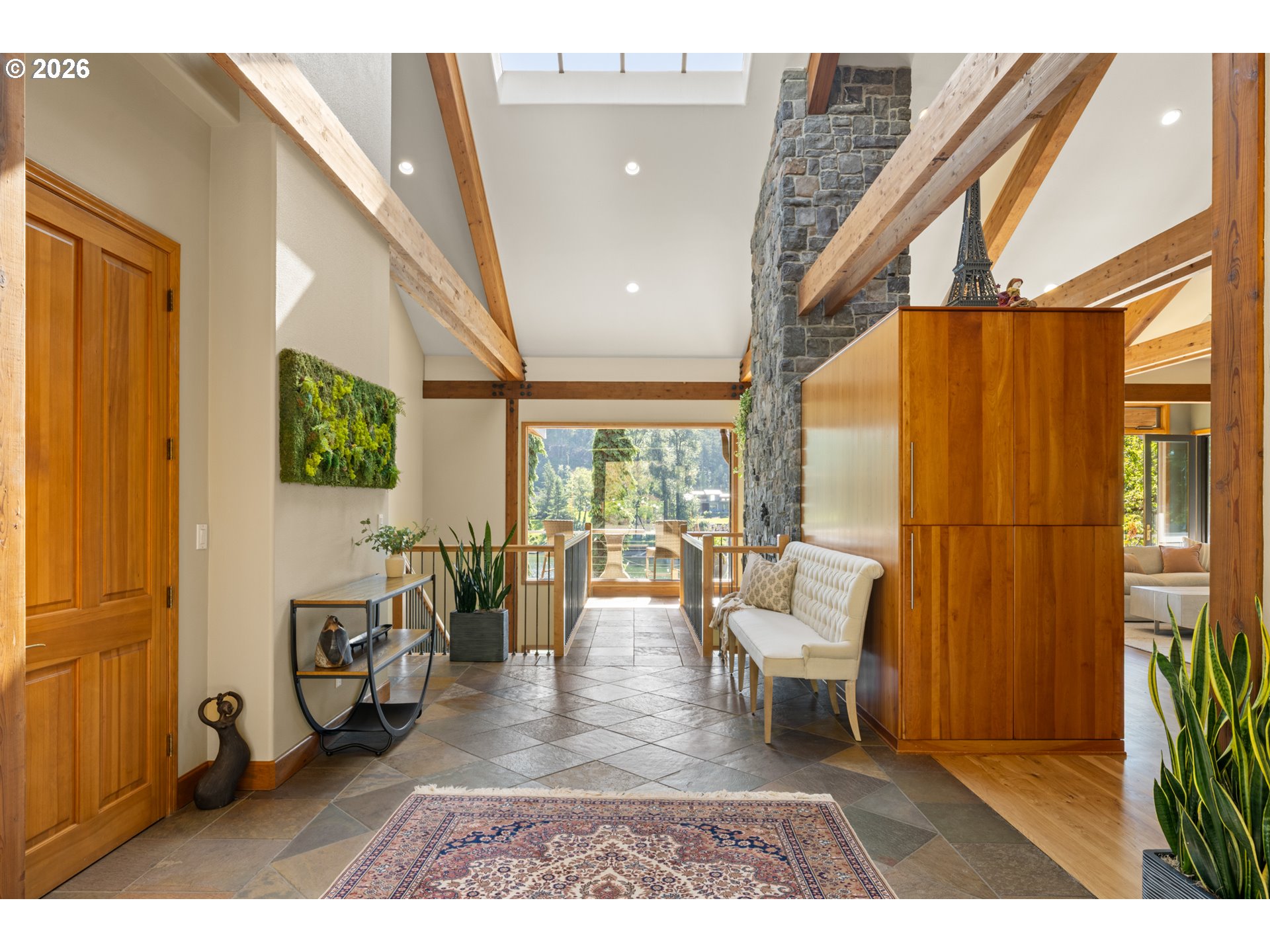 268 Southwest Forest Cove Road West Linn, OR 97068 - Photo 5 of 48