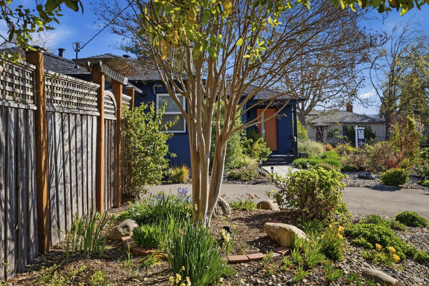 2021 Spring Creek Drive Santa Rosa, CA 95405 - Photo 7 of 35