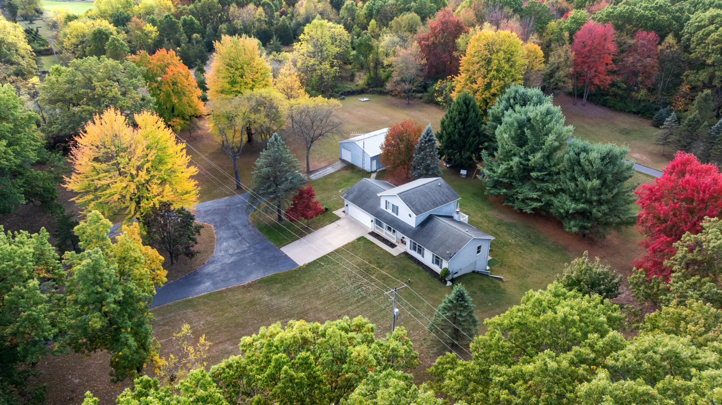 5338 South Meridian Road Jackson, MI 49201 - Photo 3 of 79 87_5338 s meridian rd jackson mi - 0009