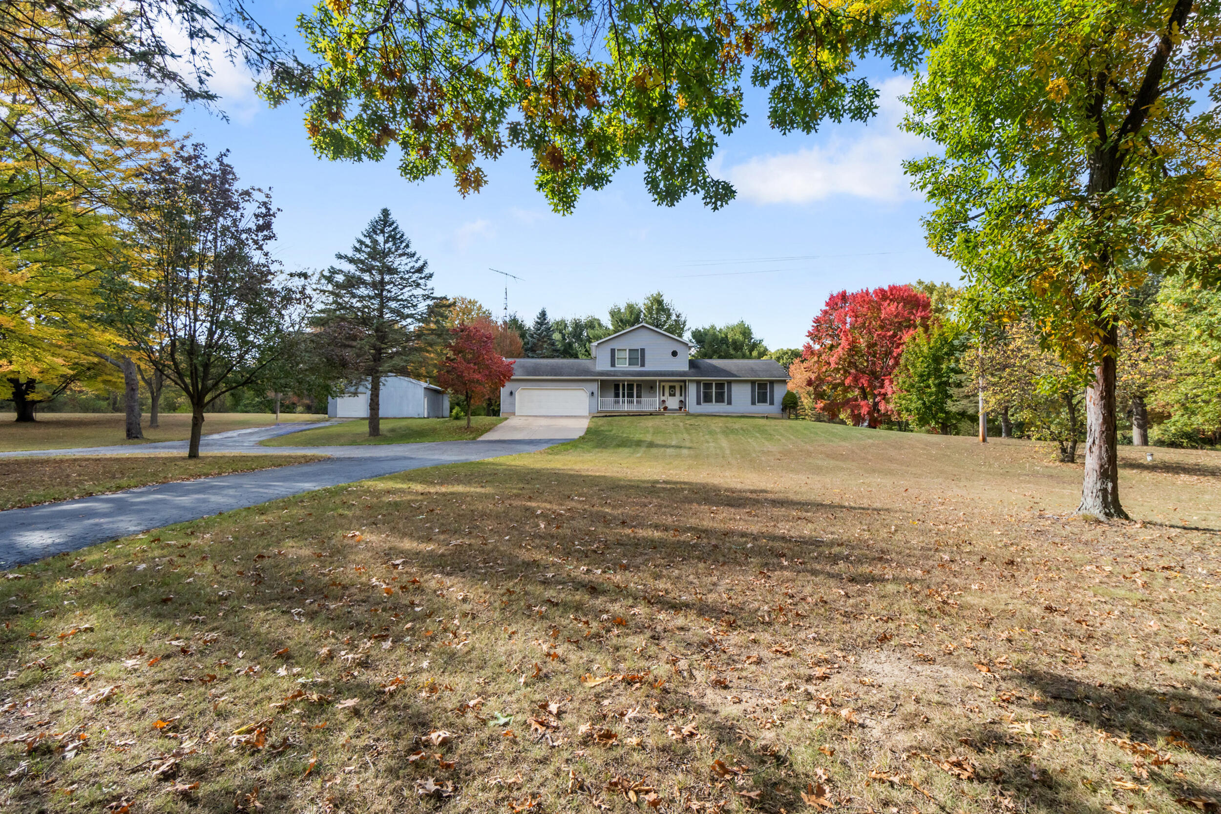 5338 South Meridian Road Jackson, MI 49201 - Photo 4 of 79 3_5338 s meridian rd jackson mi - 00081