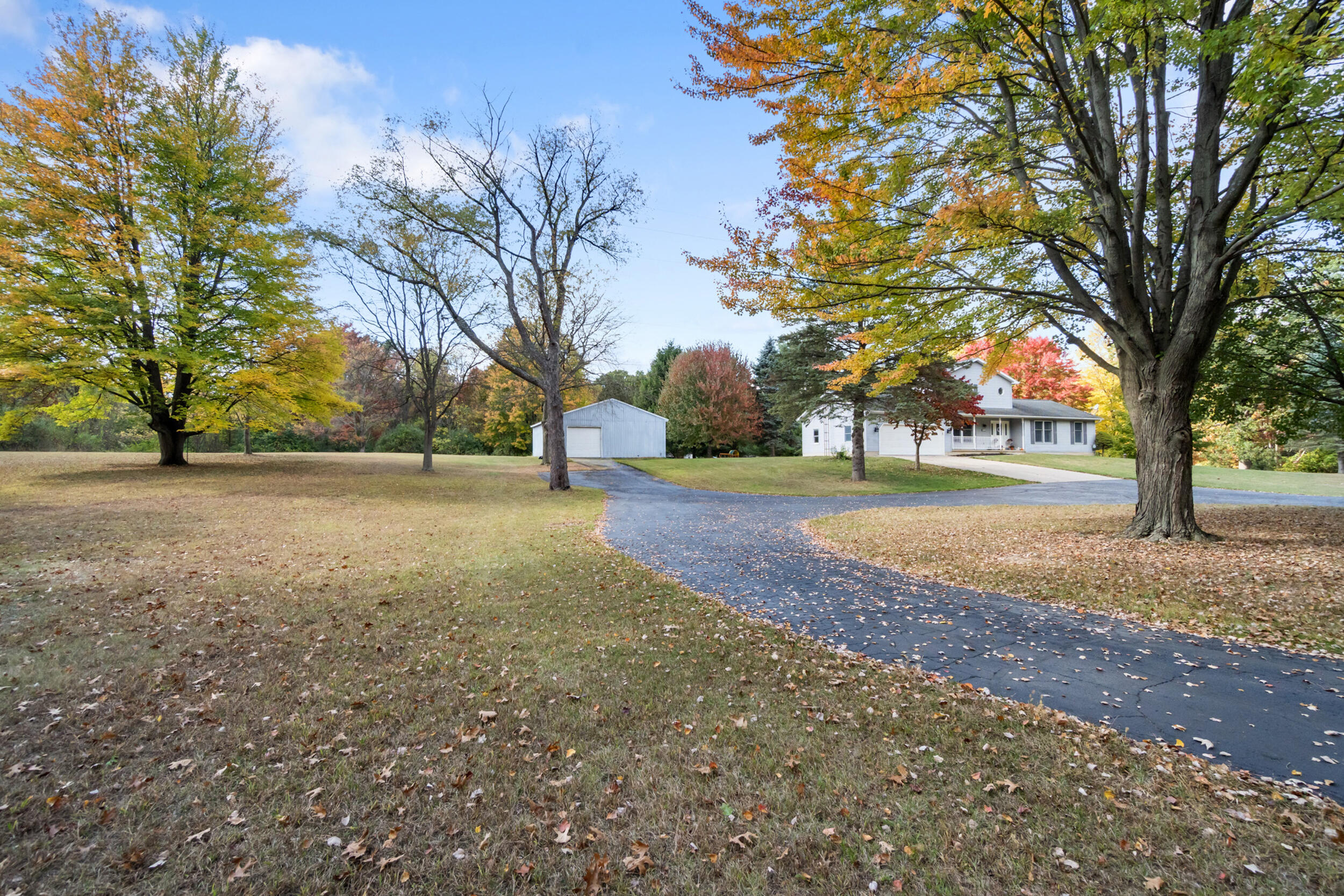 5338 South Meridian Road Jackson, MI 49201 - Photo 5 of 79 6_5338 s meridian rd jackson mi - 00080