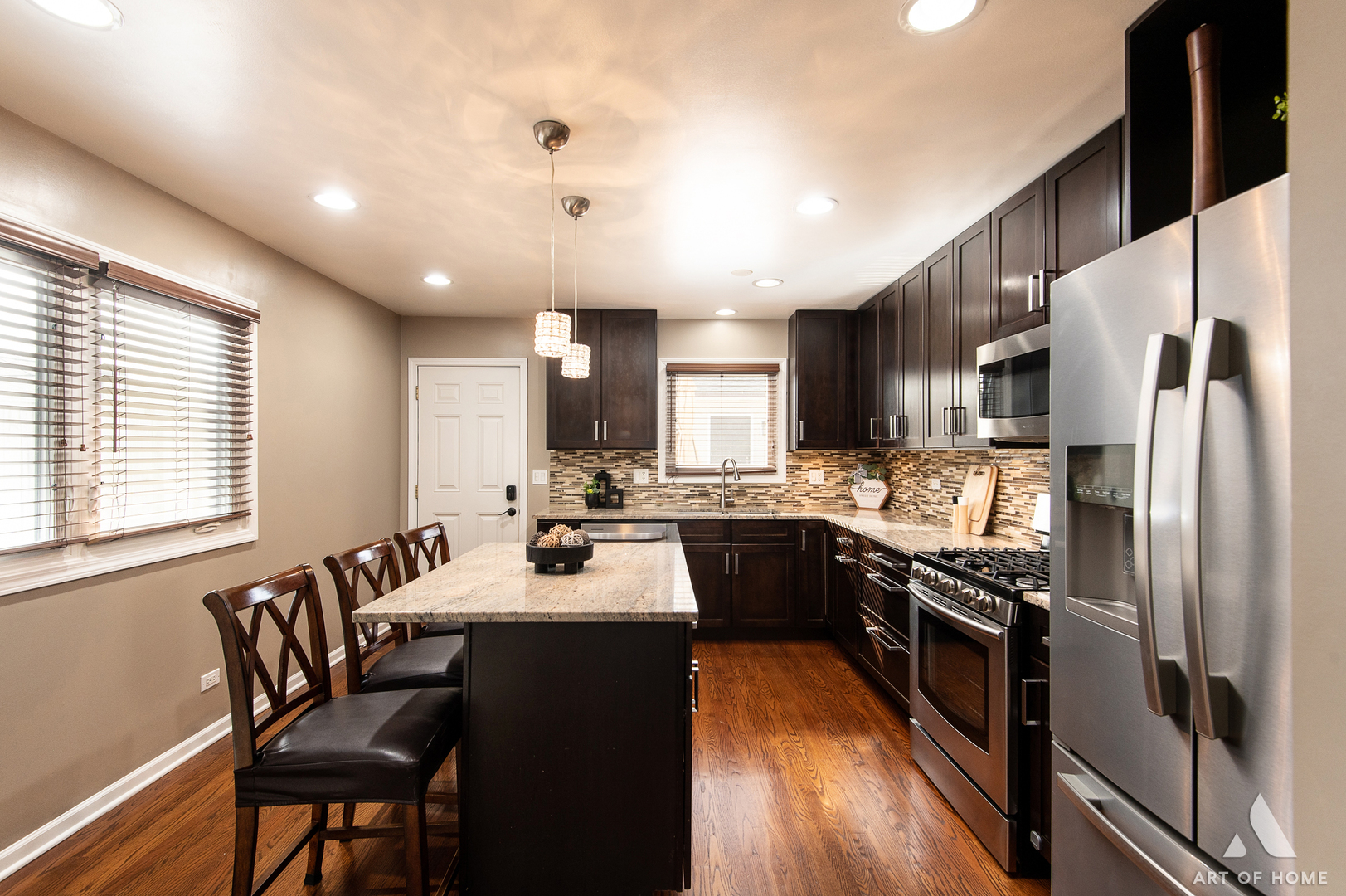 204 Iowa Avenue Addison, IL 60101 - Photo 12 of 50