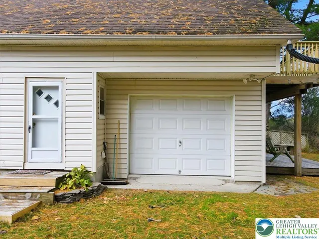 $249,900 | 2382 Highway 115, Brodheadsville, PA 18322