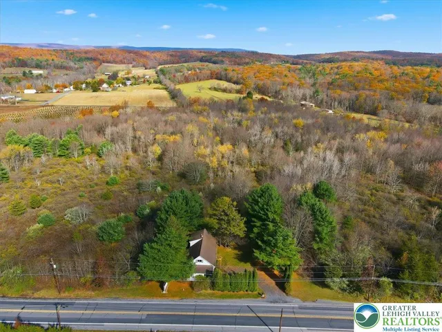 $249,900 | 2382 Highway 115, Brodheadsville, PA 18322