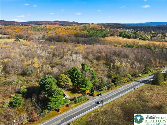 $249,900 | 2382 Highway 115, Brodheadsville, PA 18322