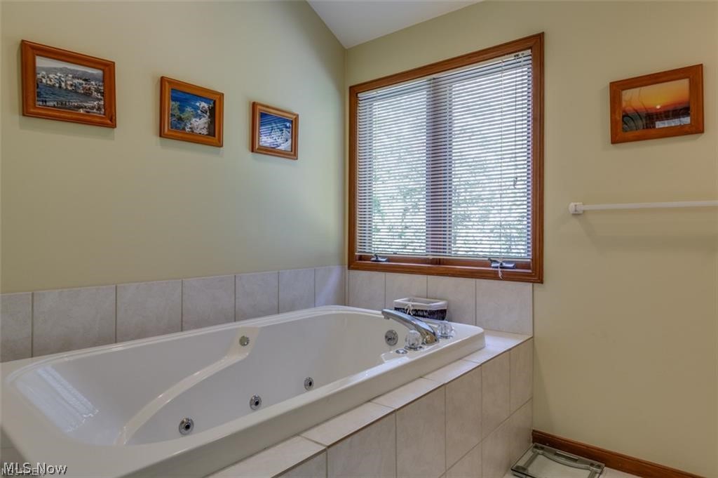 470 Longspur Road Highland Heights, OH 44143 - Photo 18 of 25