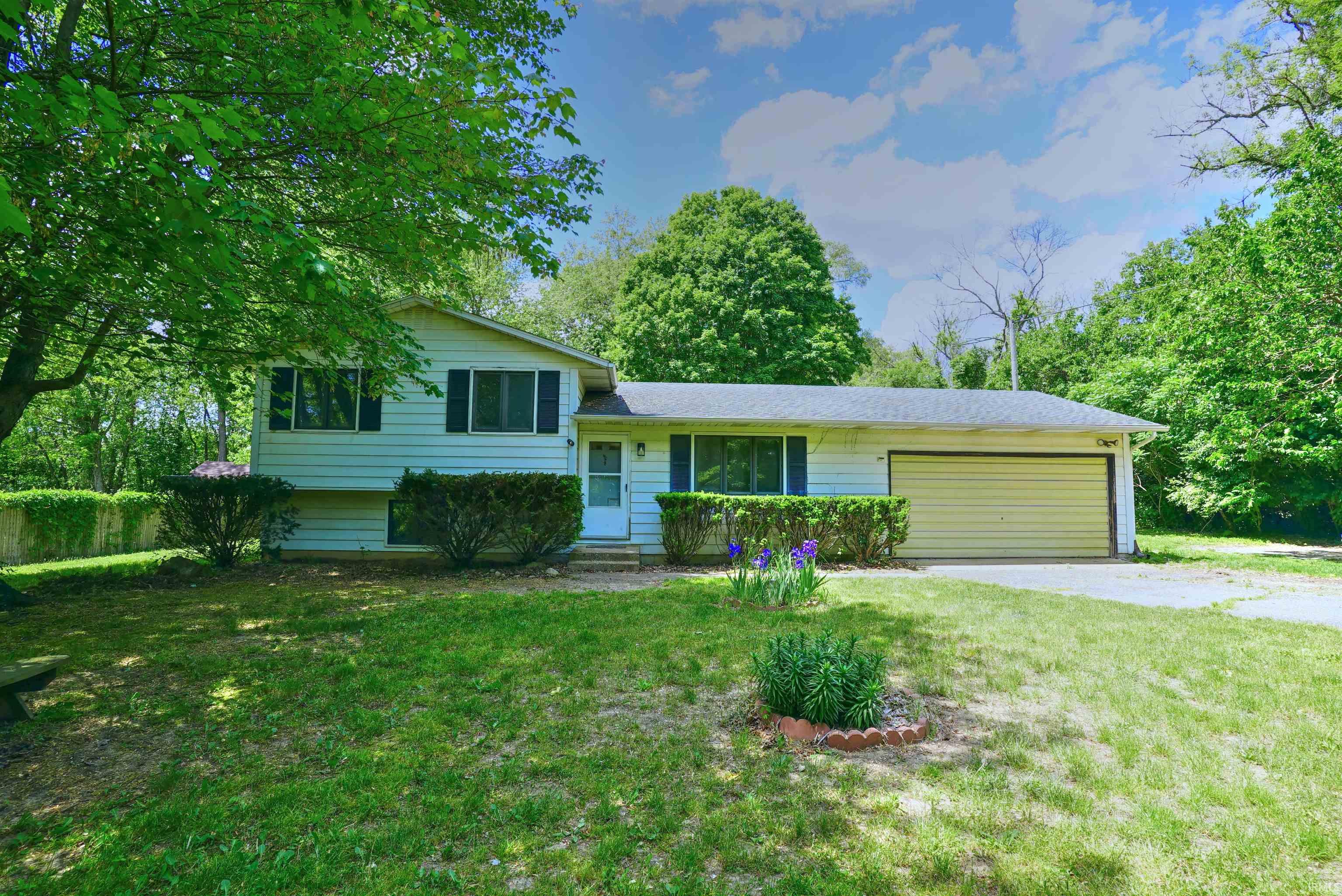 54811 Pine Road South Bend, IN 46628 - Photo 1 of 32