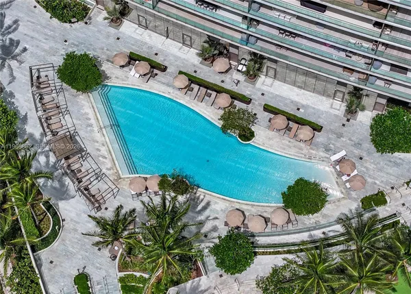$28,000 | 18975 Collins Avenue, Unit 4502, Sunny Isles Beach, FL 33160
