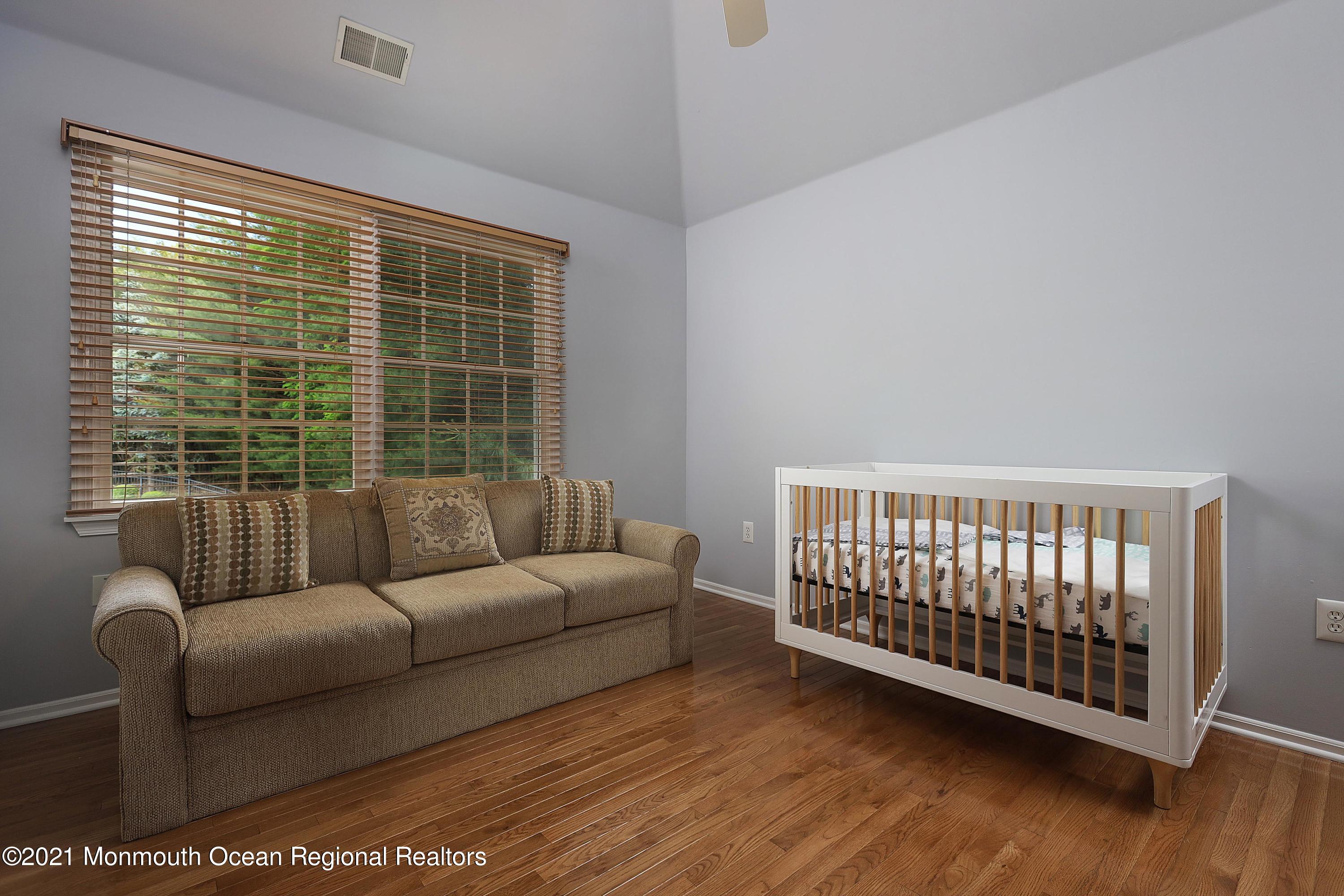 291 Bennington Road Freehold, NJ 07728 - Photo 29 of 53 1T4A5332