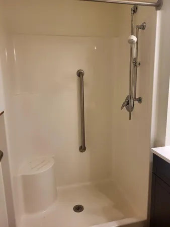 $1,000 | 609 Main Street South, Unit 4, Renville, MN 56284