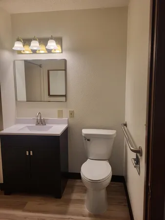 $1,000 | 609 Main Street South, Unit 4, Renville, MN 56284