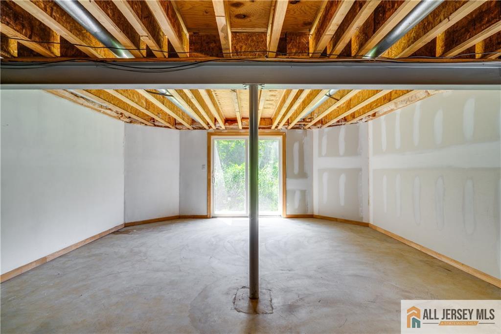 35 Old Mill Road Marlboro, NJ 07746 - Photo 40 of 54 Gallery Image 40