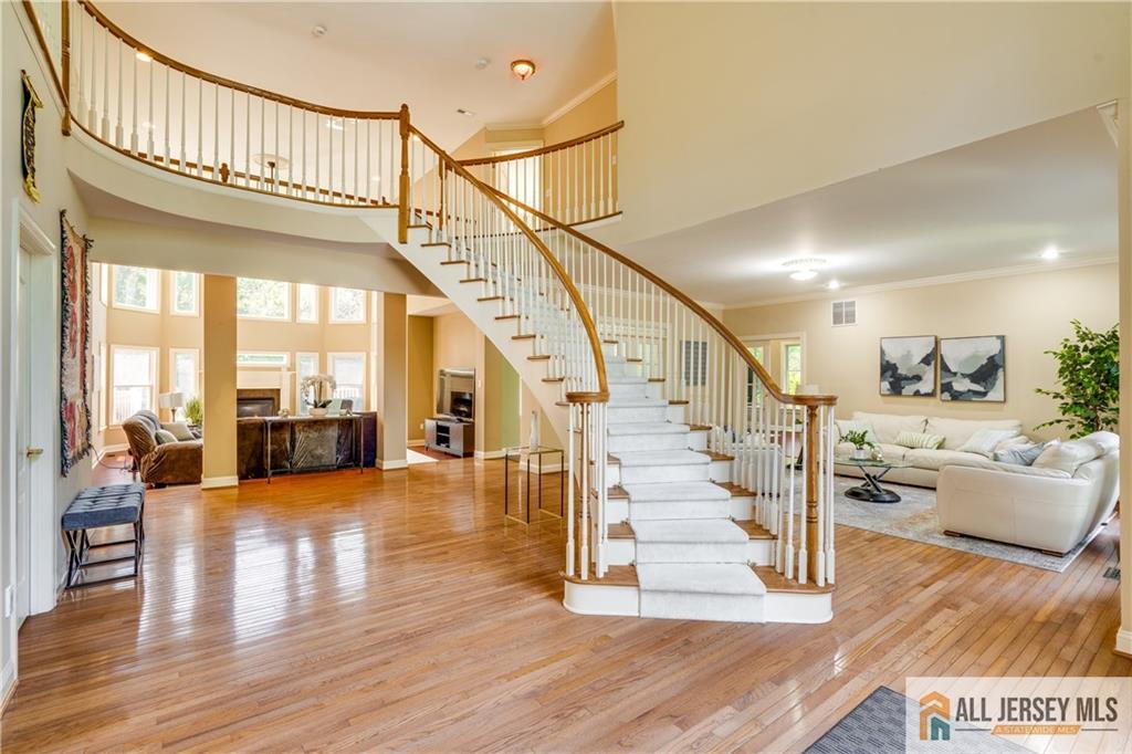 35 Old Mill Road Marlboro, NJ 07746 - Photo 4 of 54 Gallery Image 4