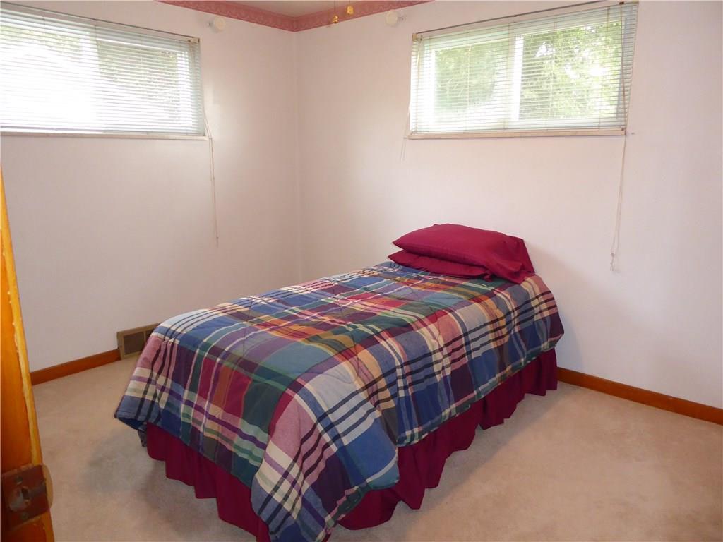 1445 Cathell Road Pittsburgh, PA 15236 - Photo 7 of 25 Gallery Image 7