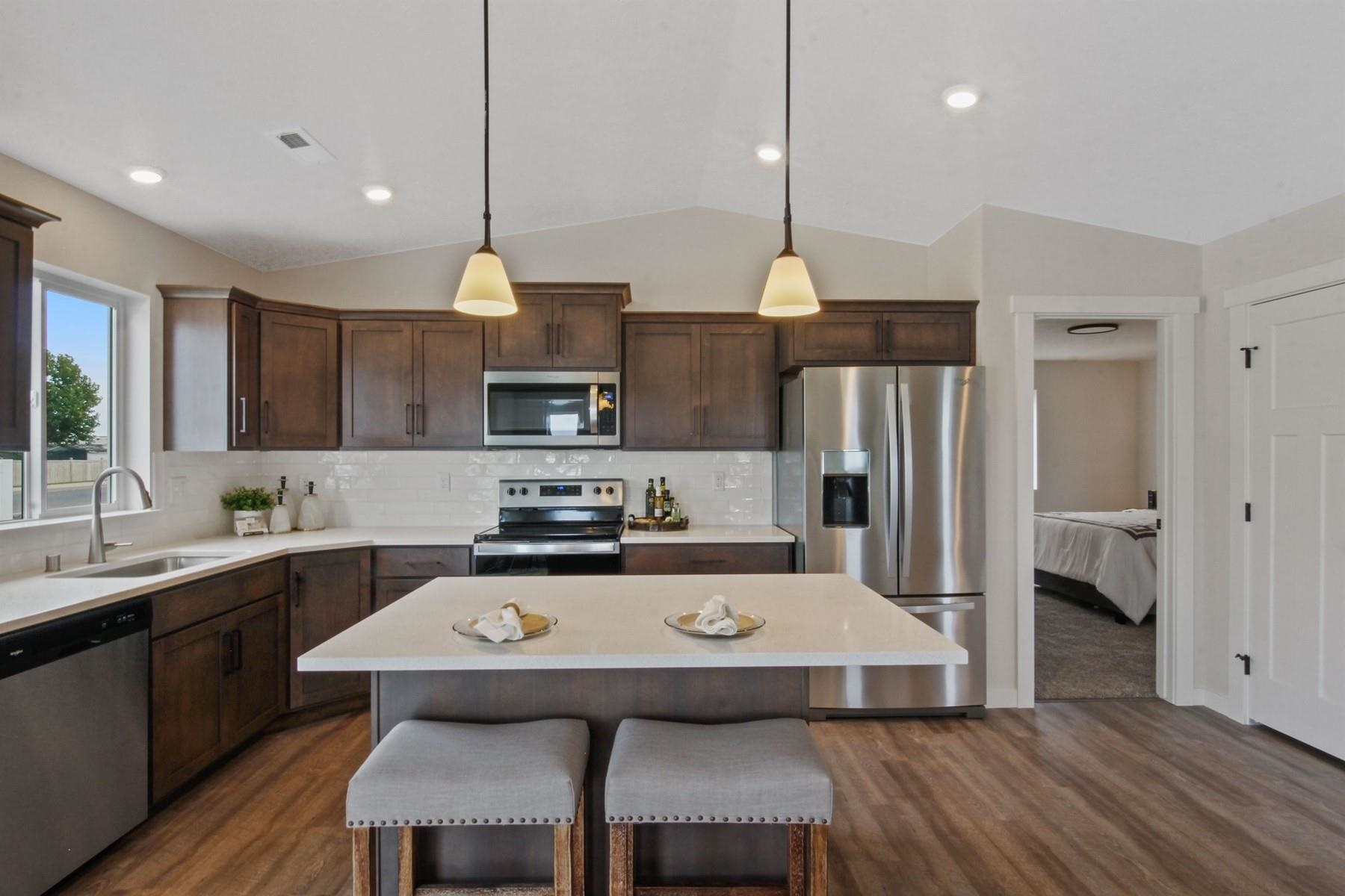 10426 West Salmonberry Road Cheney, WA 99004 - Photo 3 of 10