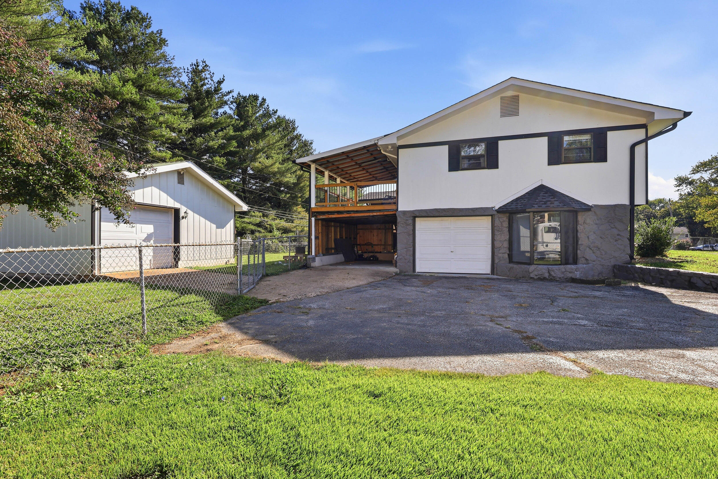 7327 Sterling Road Hixson, TN 37343 - Photo 34 of 37 7327 sterling-25