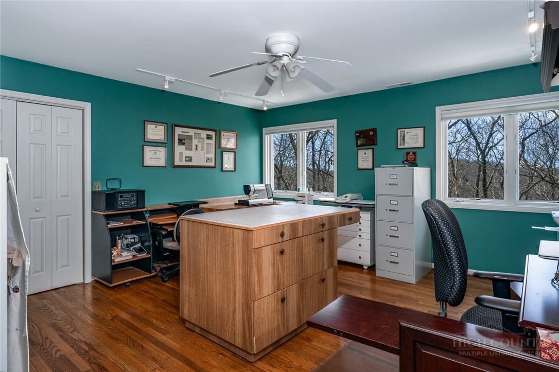 146 Highland Ridge Road Blowing Rock, NC 28605 - Photo 33 of 47