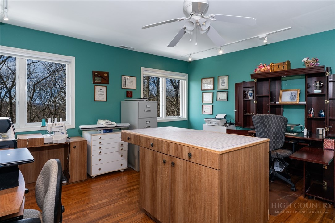 146 Highland Ridge Road Blowing Rock, NC 28605 - Photo 34 of 47