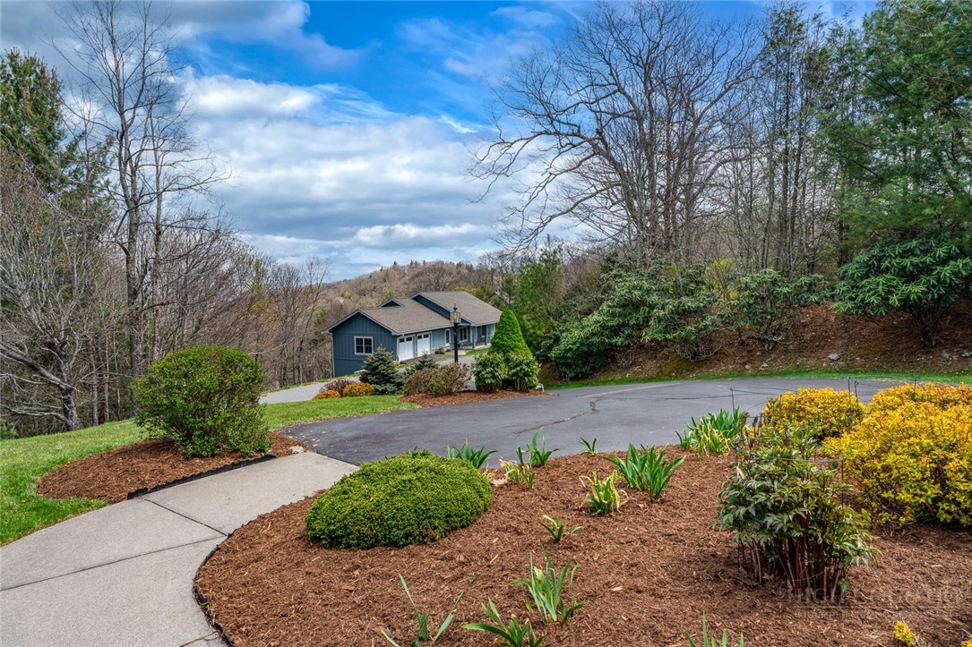 146 Highland Ridge Road Blowing Rock, NC 28605 - Photo 45 of 47